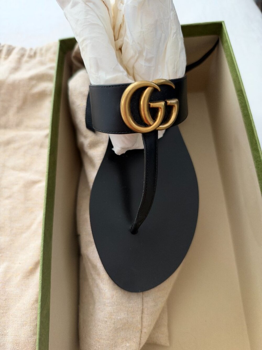 Gucci Black Leather GG Logo Thong Sandals with Gold Hardware
